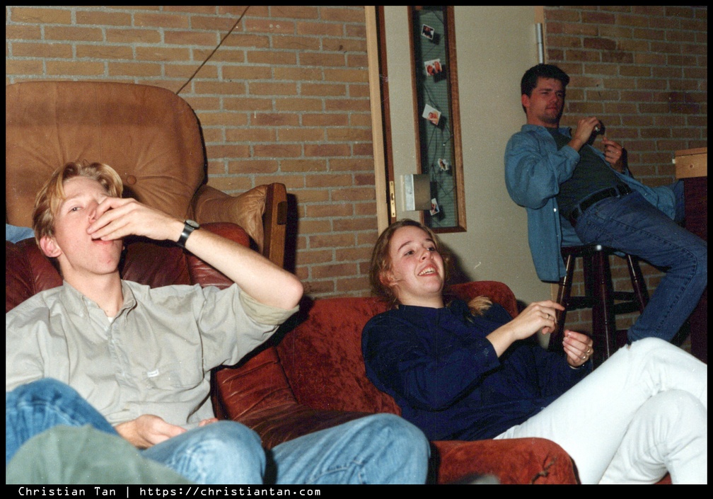 1990s Delft 0049 a