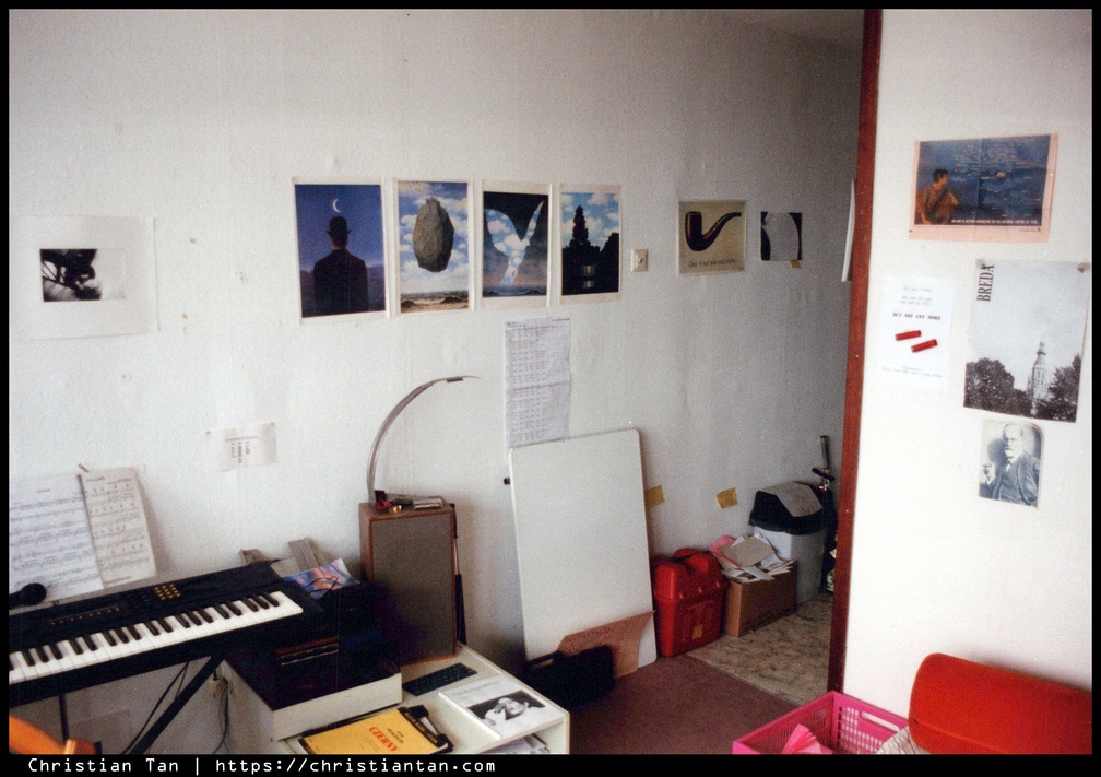 1990s Delft 0103 a