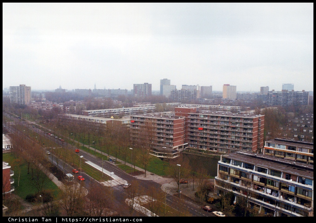 1990s Delft 0106 a