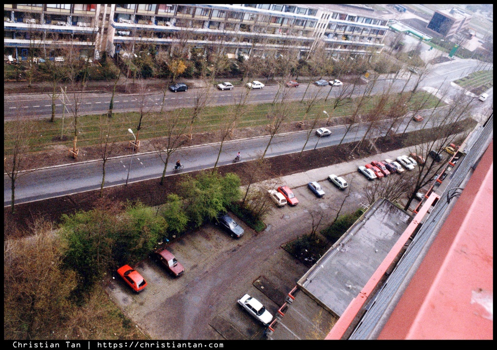 1990s Delft 0109 a