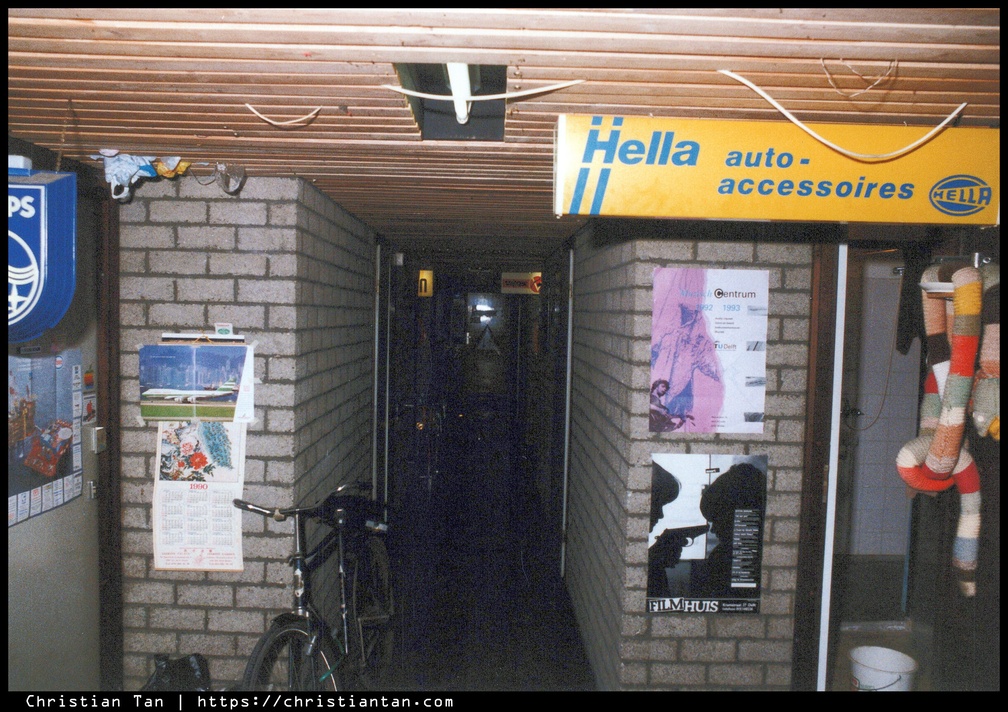 1990s Delft 0116 a