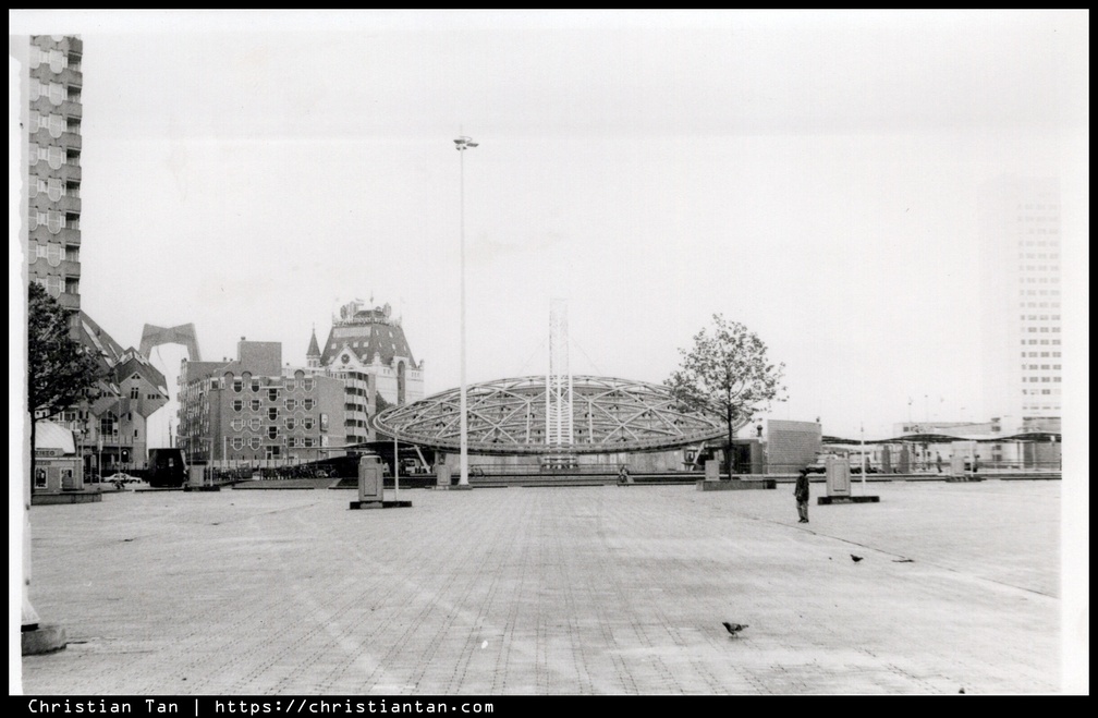 1990s Delft 0144 a