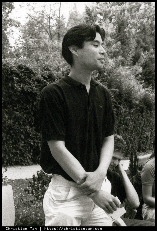 2001 Advalue 0018 a